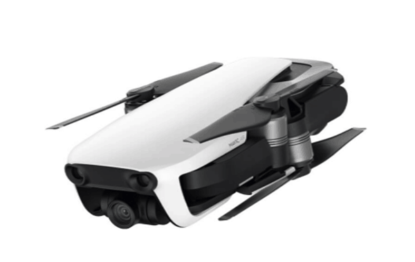 DJI 发布全新航拍机 Mavic Air可折机身体积超轻盈